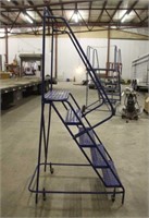 Louisville 5-Stair Steel Warehouse Ladder