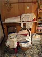 Tins, Linens, Quilt, Towels, Canner, Area Rug