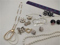 Vintage Jewelry Lot-Earrings/Necklace