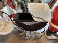 ANTIQUE PRAM