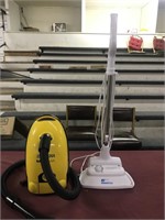 Eureka vacuum and steamer
