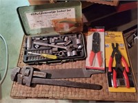 Hand tools, ratchet, sockets, pipe wrench, files