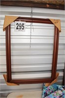 Wooden Frame - 18" 24" (New) (U236)