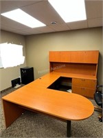 U Shaped Desk (Off Site)