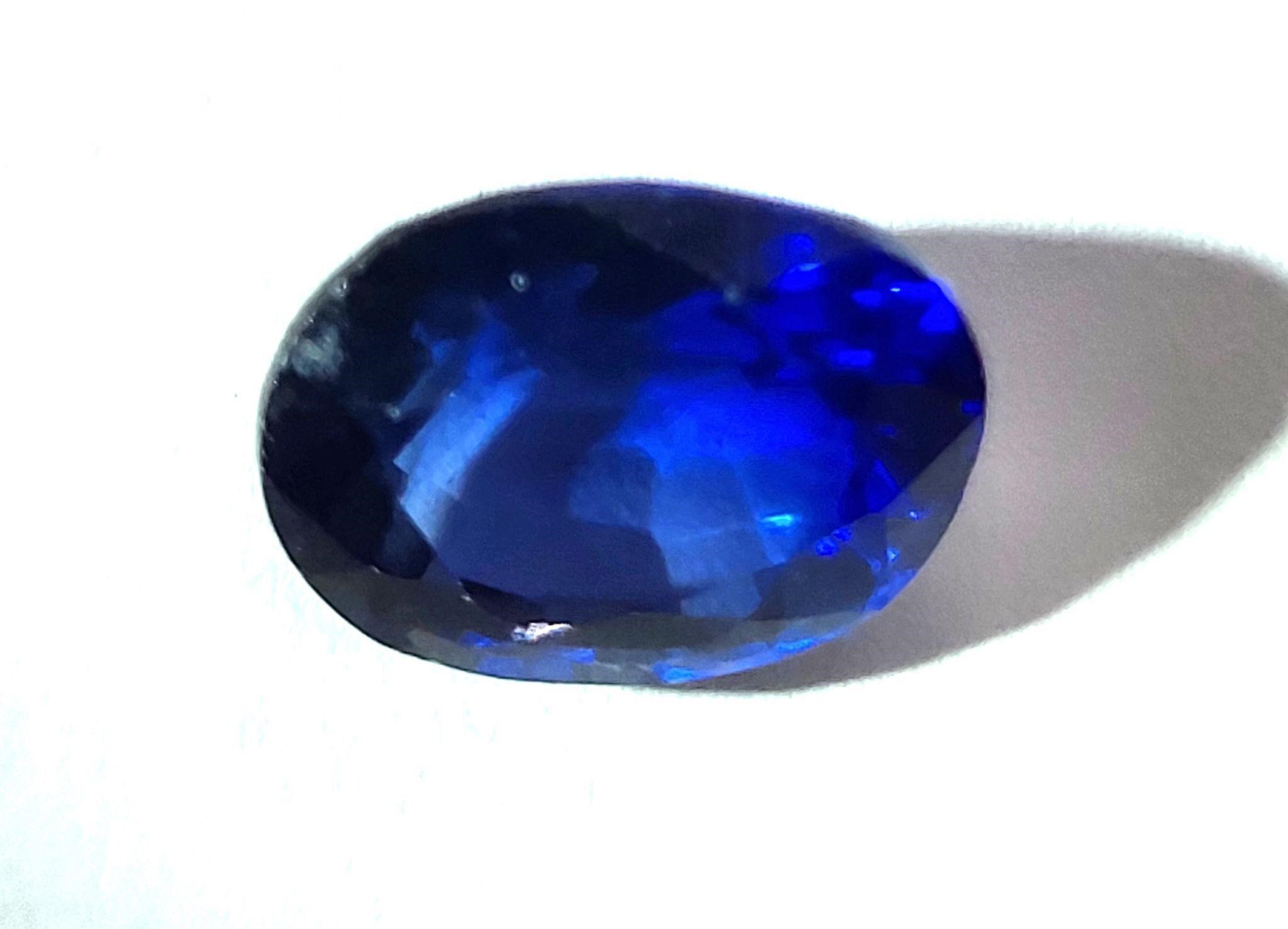 4.40 Ct Sapphire Gorgeous
