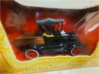 Toy 1918 Ford Run-About Pick-Up truck, Ertl