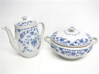 GERMAN PORCELAIN TEAPOT & TUREEN GOLD LEAF TRIM