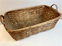 ANTIQUE SPLINT LAUNDRY BASKET