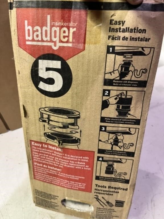 BADGER INSINKERATOR DISPOSAL NEW - OPEN BOX