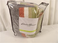 Eddie Bauer Full / Queen Quilt Set