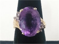 10kt Gold & Purple Stone w/ Diamonds 5.9gr TW