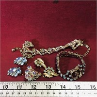 Lot Of Vintage Jewelry