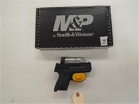 Smith & Wesson - model Shield, semi auto, 9mm