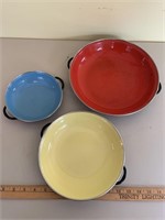 Enameled colored flat pans