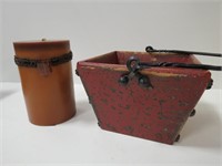 Country Style Square Wooden Bucket w/ Handle