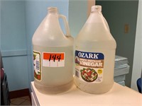 Ozark White distilled Vinegar