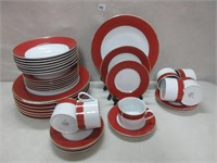 NICE CHEERFUL SET OF DISHES