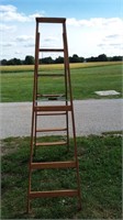 7 ' Wooden Step Ladder