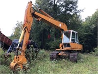 International 630 Crawler Excavator