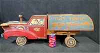 Cass Toys "Tiny Town" Tip Truck Dump Truck