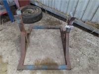 Fabricated Dual Axle Stand