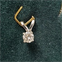 $1150 10K  Diamond (0.12Ct,Vs2,G) Pendant