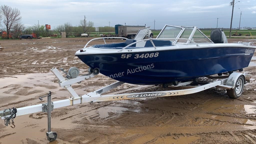 Galaxy 18-FT Fiberglass Boat w/ Trailer