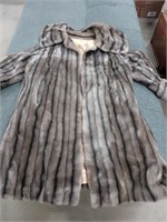 Authentic vintage fox fur swing jacket