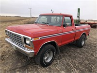 1979 ford F-150, 4x4, SAFTIED*