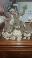 Trio of rabbits decor