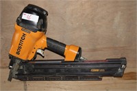 Bostitch 2-3 1/2 " Nail Gun F28 WW