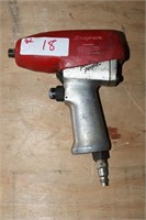 Snap On 3/8 Pneumatic Impact Gun