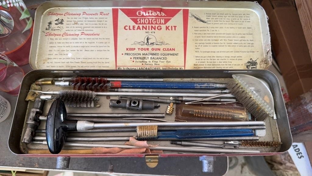 Vintage outers gun slick shotgun cleaning kit