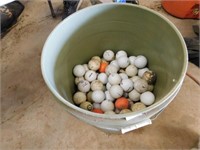 Buckets of Golf Balls/Shagger