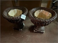 Flower urns