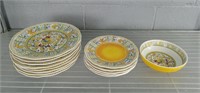 14 Pc Le Cadeaux Melamine Rooster Dinnerware