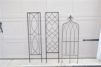 Large Black Metal Arch & Decorative Plant Supports