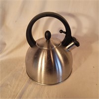 Copco 6 Cup Whistling Tea Pot Kettle