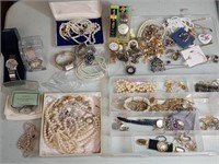 F4) Large lot of assorted jewelry and watches