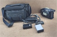 JVC Quasar VHS PalmCorder W Case