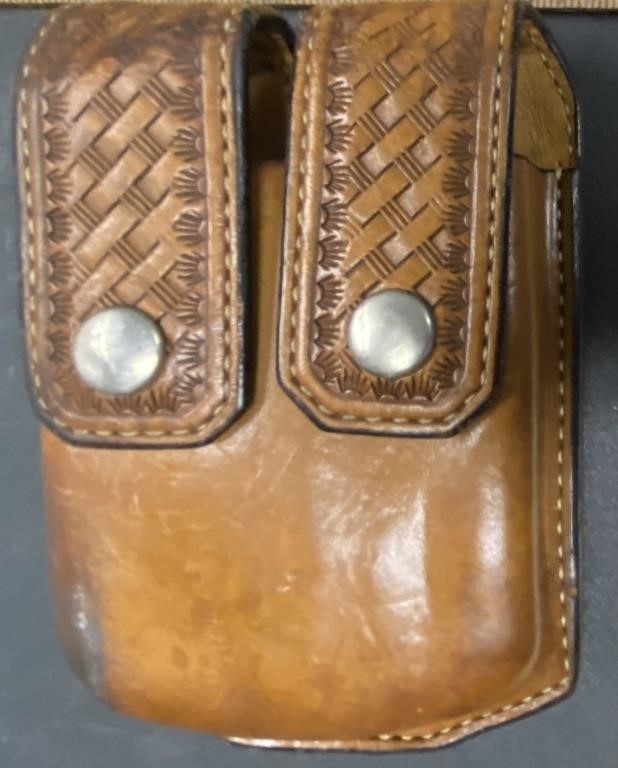 BROWN TOOLED LEATHER DOUBLE CLIP HOLSTER