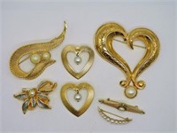 GOLD TONED BROOCHES-7 TOTAL