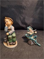 2 Figures Elf & Boy On Shelf