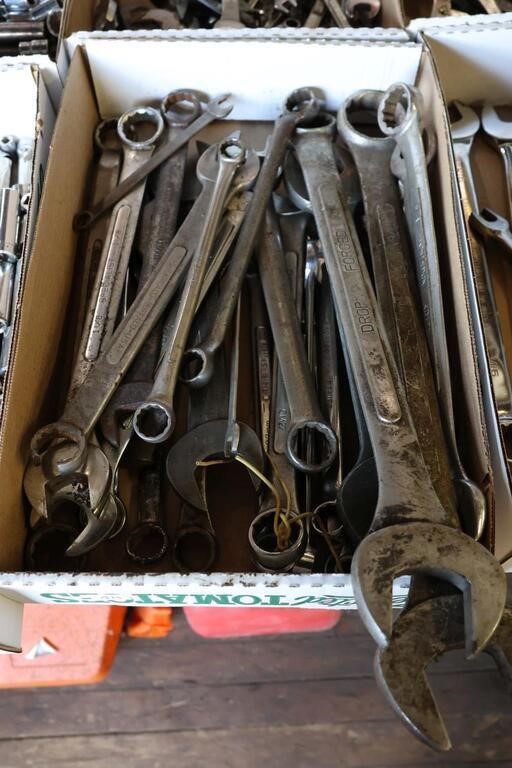 BOX OF SAE & METRIC WRENCHES