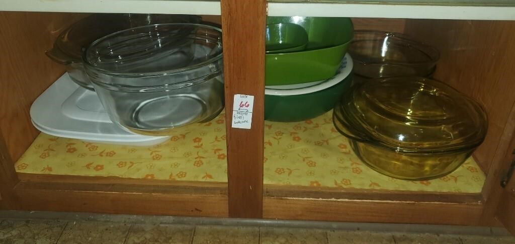 Assorted glass casseroles