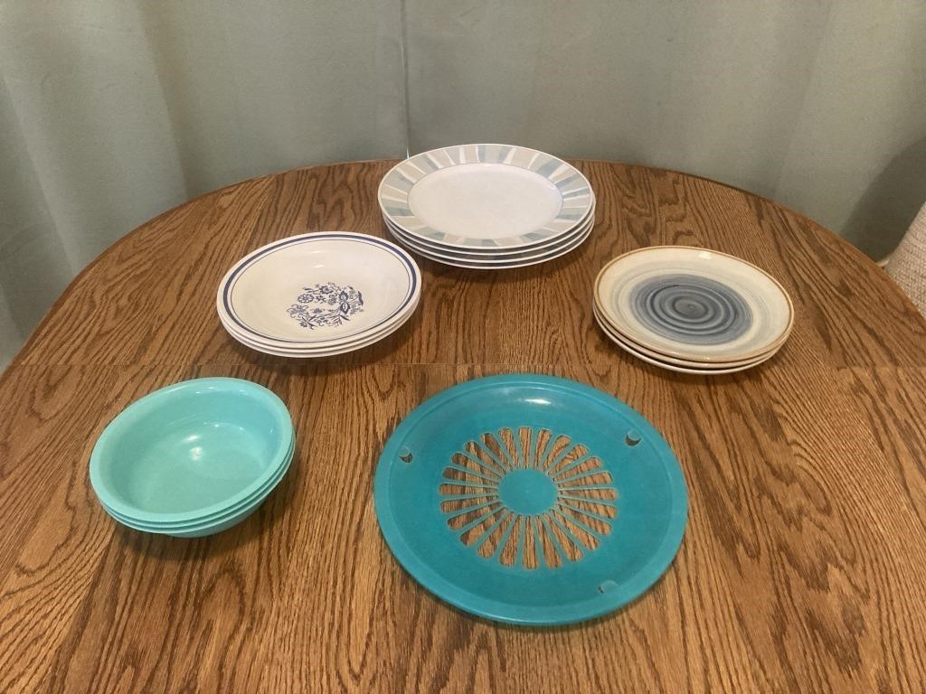 Plate and bowl assortment