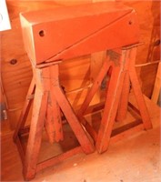 Pair of adjustable jack stands and (2) wooden