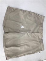 AMAZONESSENTIALS MEN'S SHORTS SIZE 40