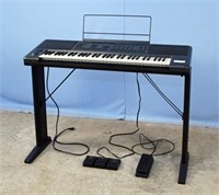 Bachmann Electric Keyboard On Stand