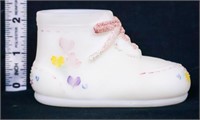 Fenton white satin baby shoe w/ hearts